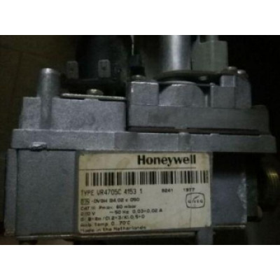 Газовый клапан VR4705C 4013 Honeywell